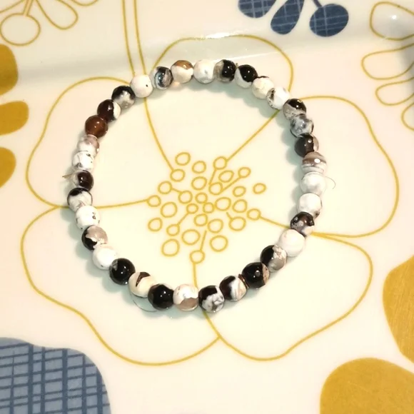 INDIGO HEALS SEMIPRECIOUS STONES WHITE ZEBRA JASPER STONES DOUBLE BRACELETS - Picture 3 of 4